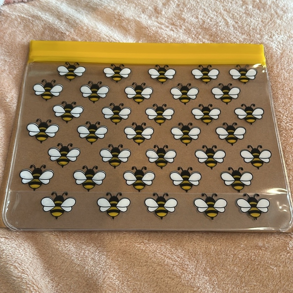 Kate Spade Office Supplies Bundle - Picture 3 of 6